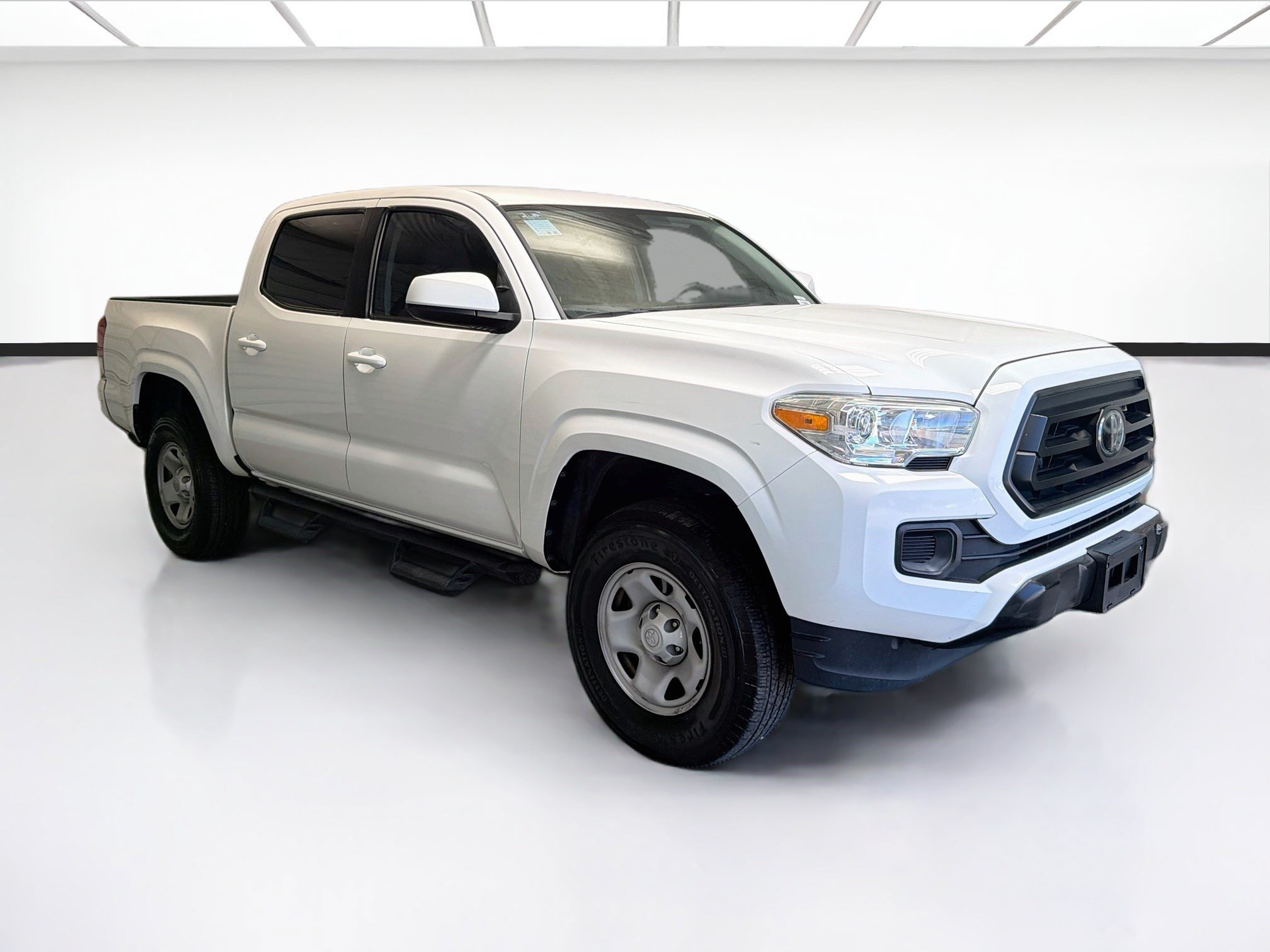 Used 2020 Toyota Tacoma SR RWD image 3