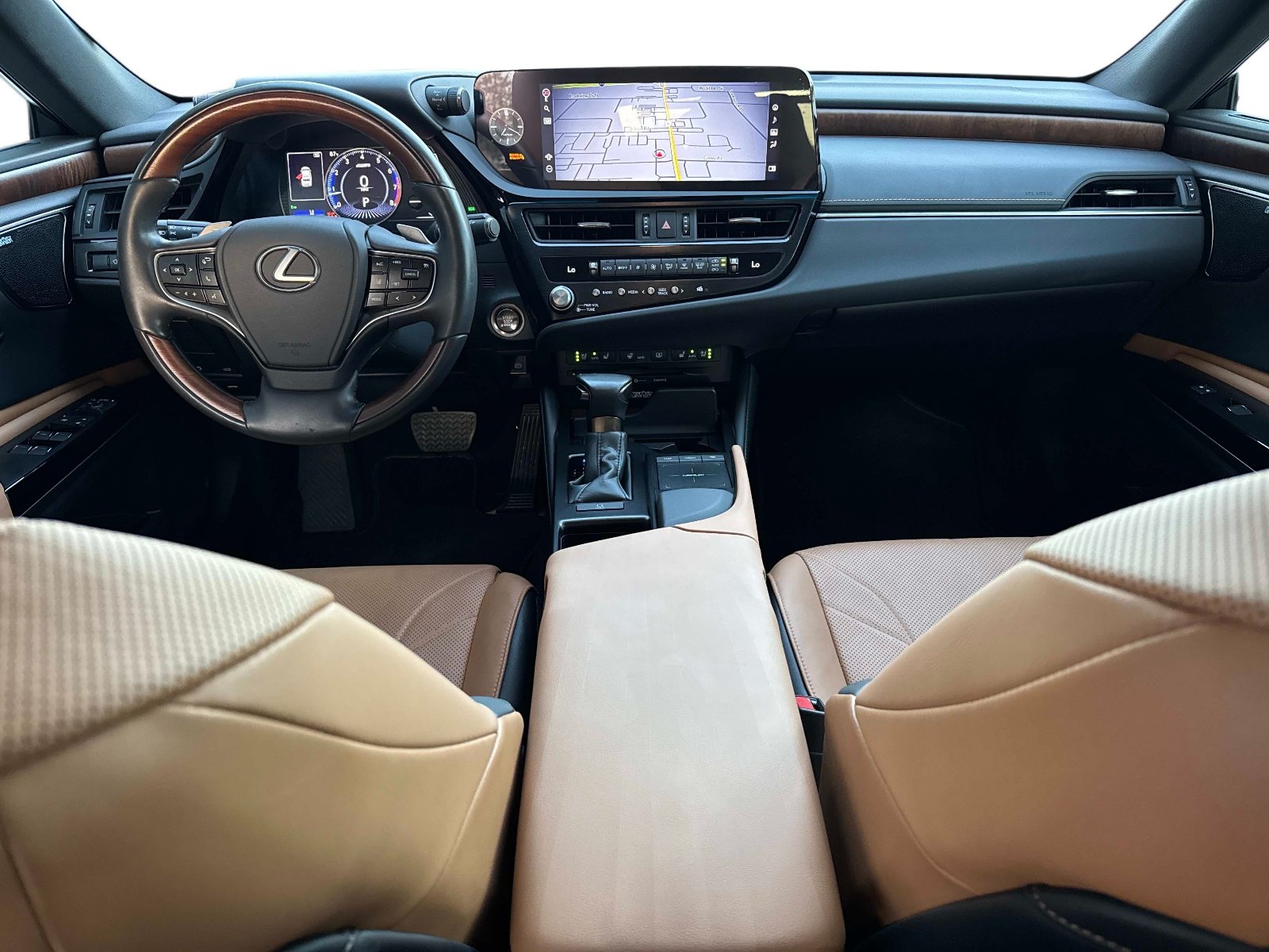 Certified 2022 Lexus ES 350 Ultra Luxury w/ Accessory Package FWD image 14