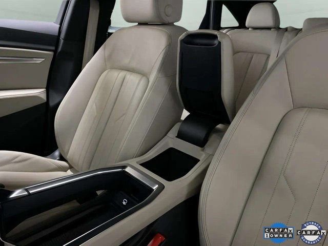 Used 2024 Audi Q8 e-tron Premium image 55