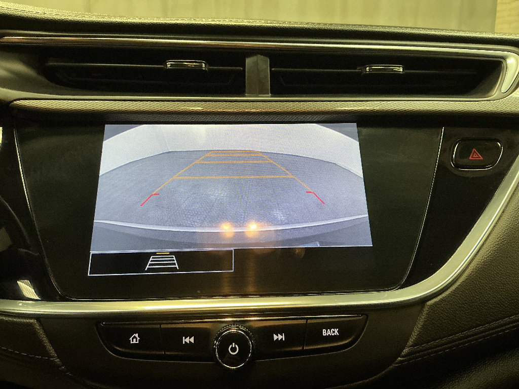 Used 2022 Buick Encore GX Select AWD/4WD image 16