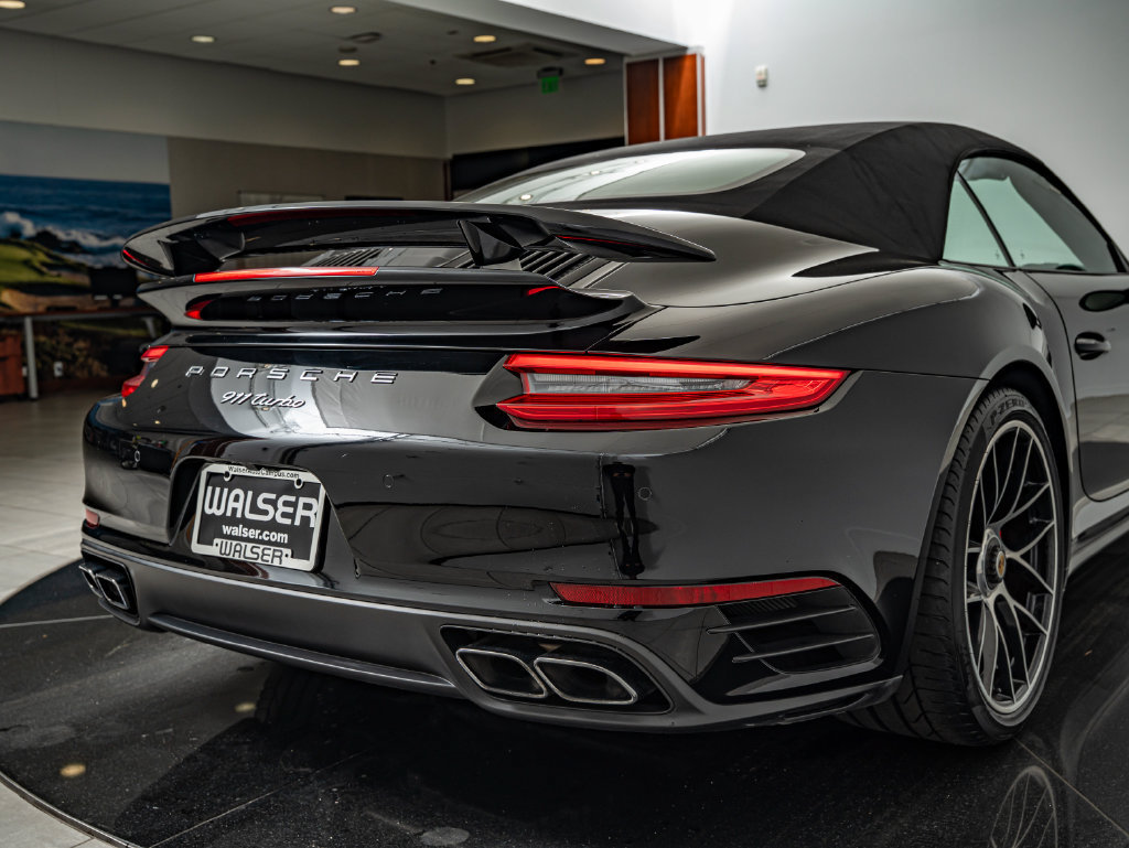 Certified 2017 Porsche 911 Turbo AWD/4WD image 22