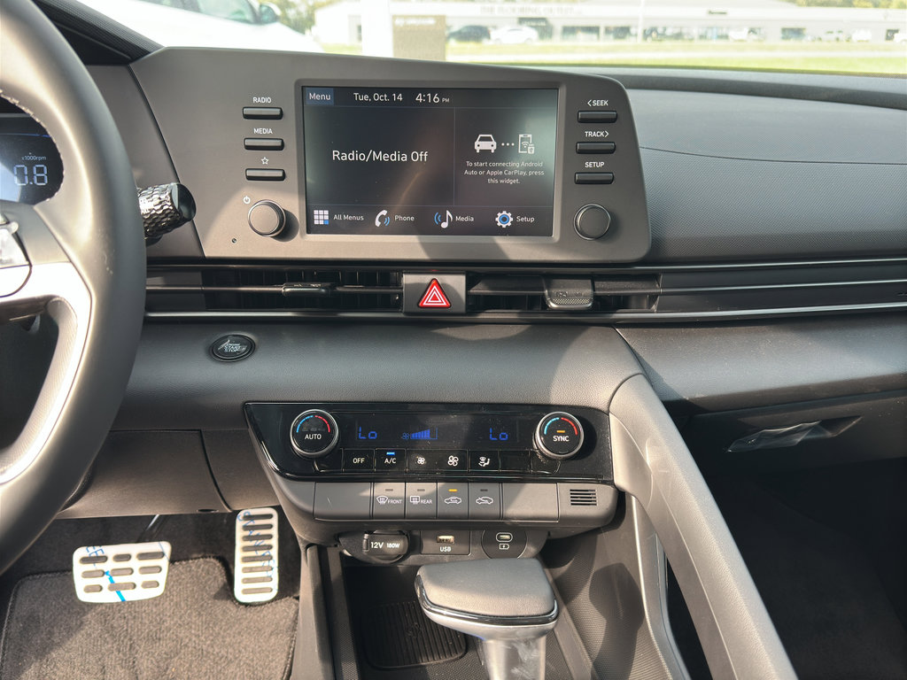 New 2025 Hyundai Elantra Sport image 19