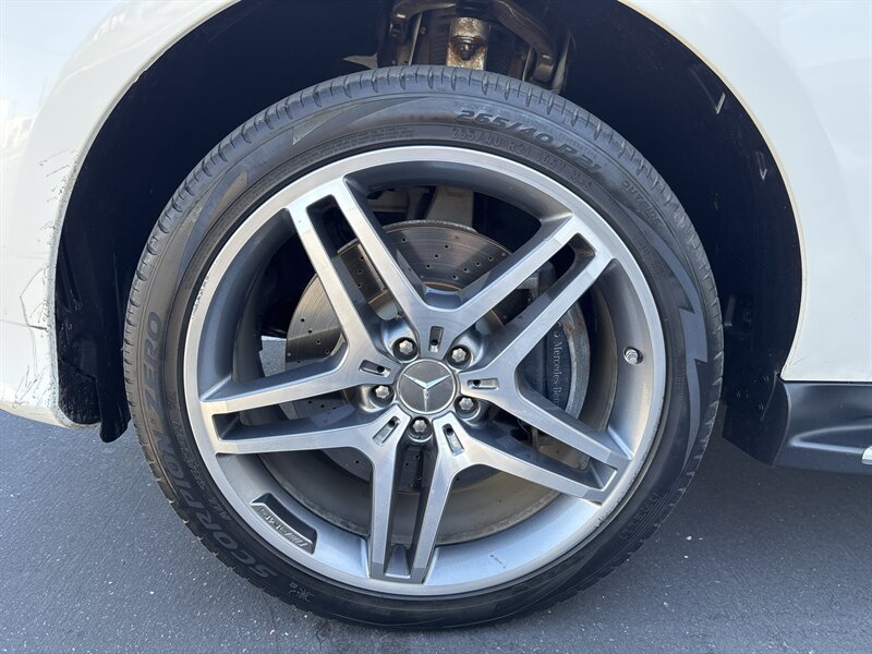 Used 2018 Mercedes-Benz GLE 43 AMG 4MATIC image 23