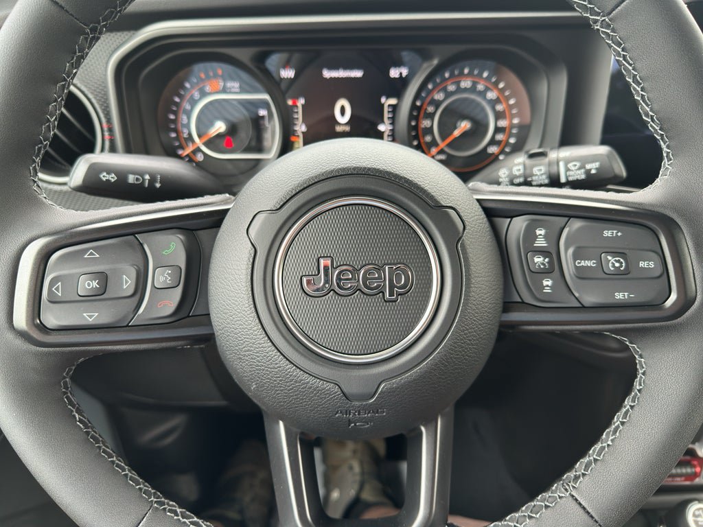 New 2026 Jeep Wrangler Unlimited Rubicon AWD/4WD image 11