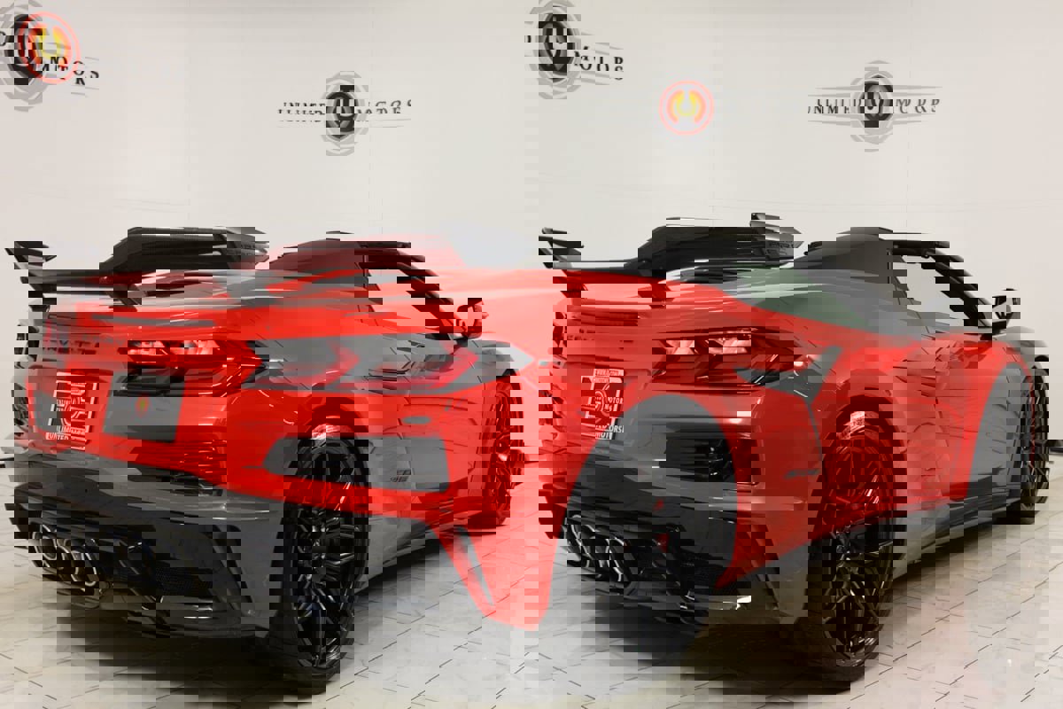 Used 2023 Chevrolet Corvette Z06 w/ Z07 Performance Package image 3