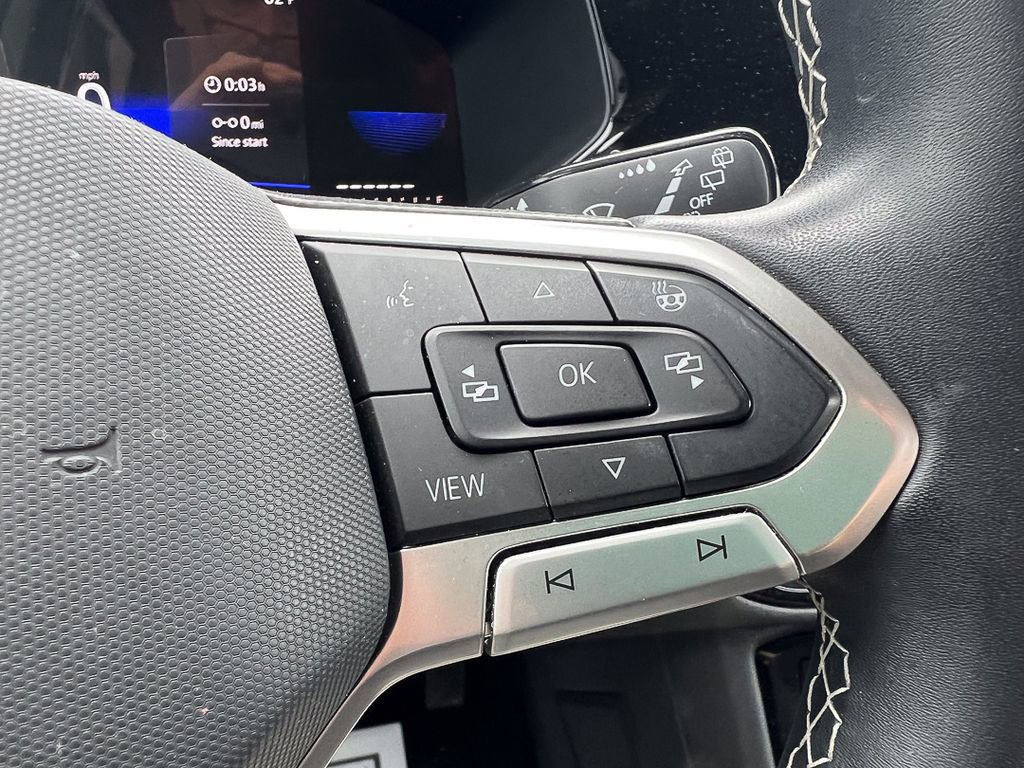 Used 2023 Volkswagen Taos SE image 21