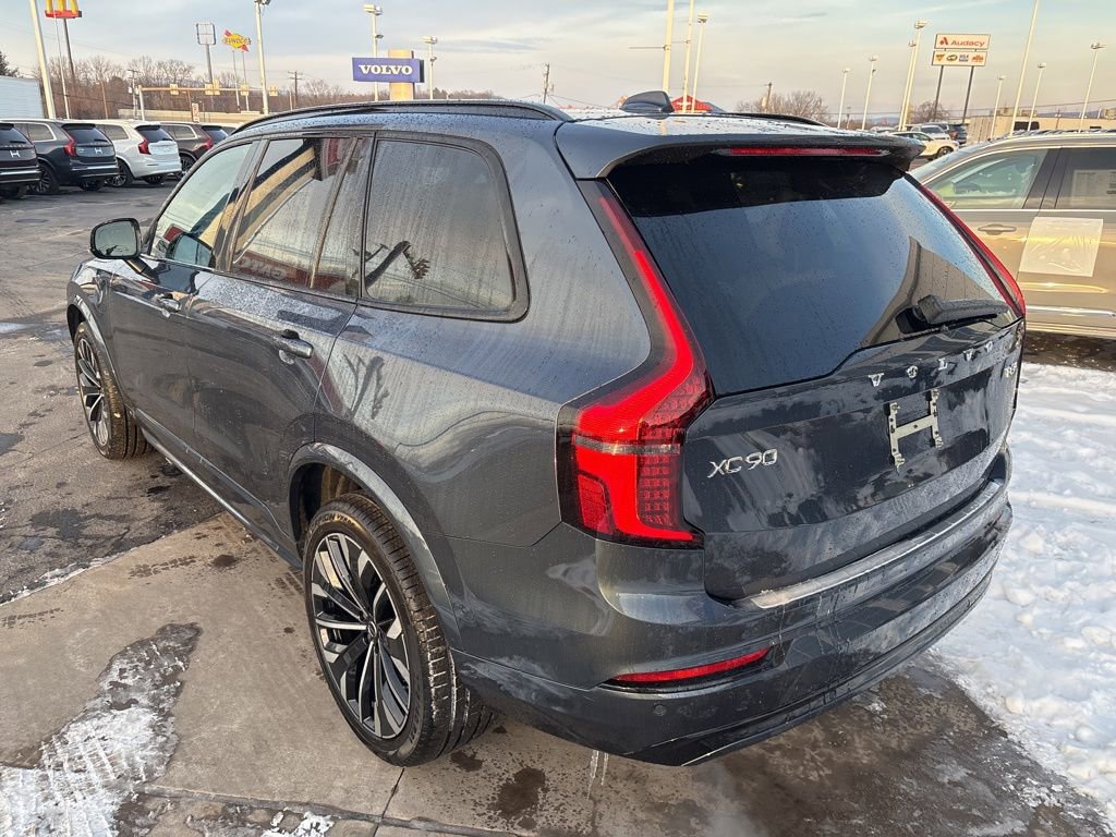 New 2026 Volvo XC90 T8 Ultra w/ Protection Package Premier image 9