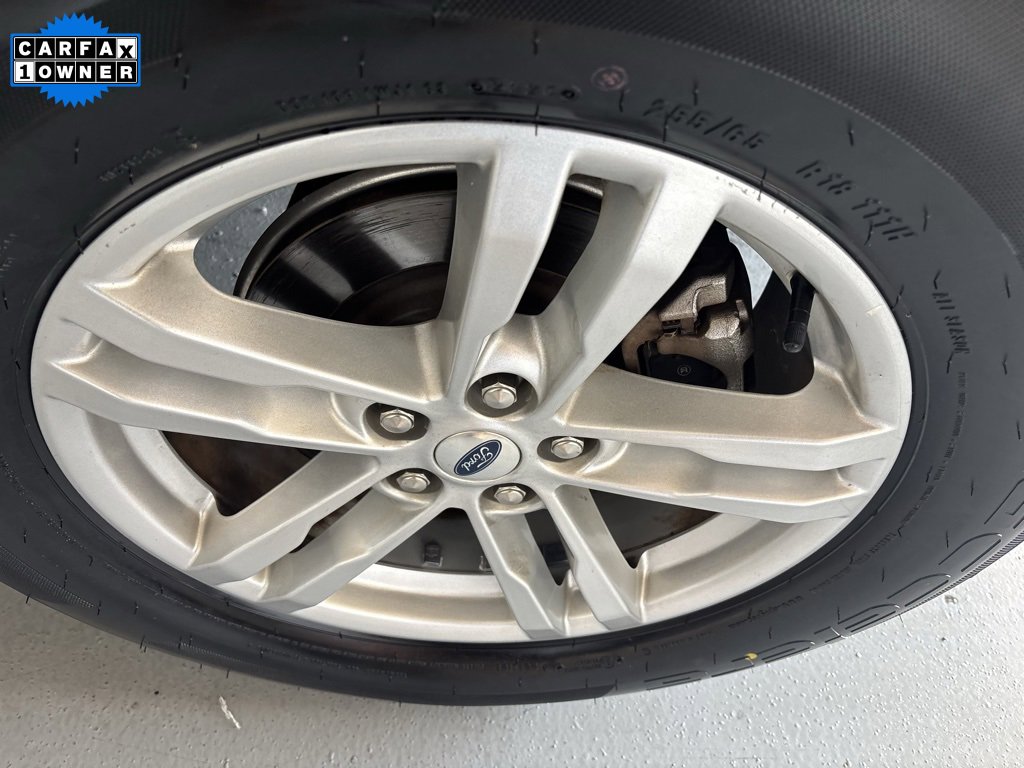 Used 2023 Ford Explorer XLT w/ Equipment Group 202A image 11