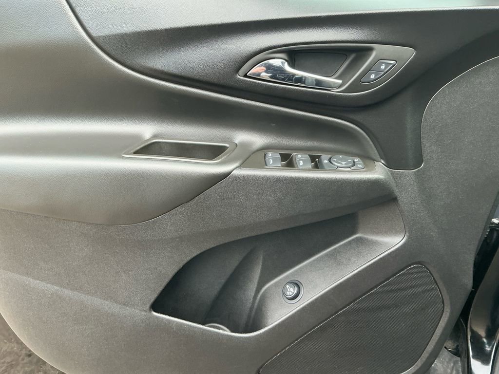 Used 2024 Chevrolet Equinox LT image 21