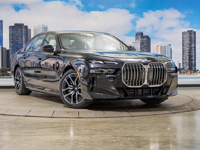 Used 2025 BMW 750e xDrive w/ Premium Package