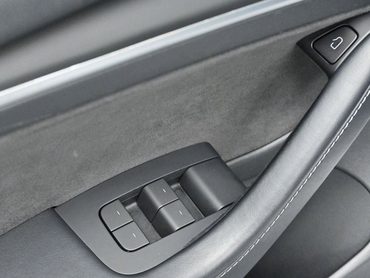 Used 2022 Tesla Model 3 Long Range image 12