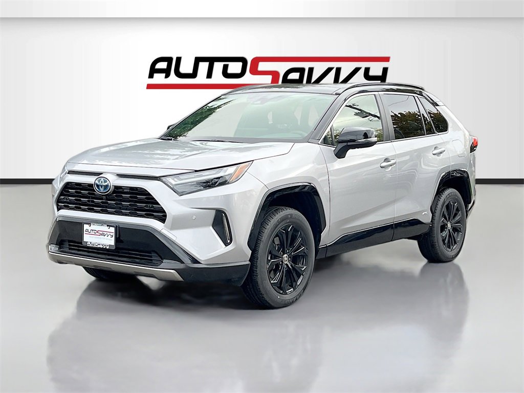 Used 2024 Toyota RAV4 XSE image 3