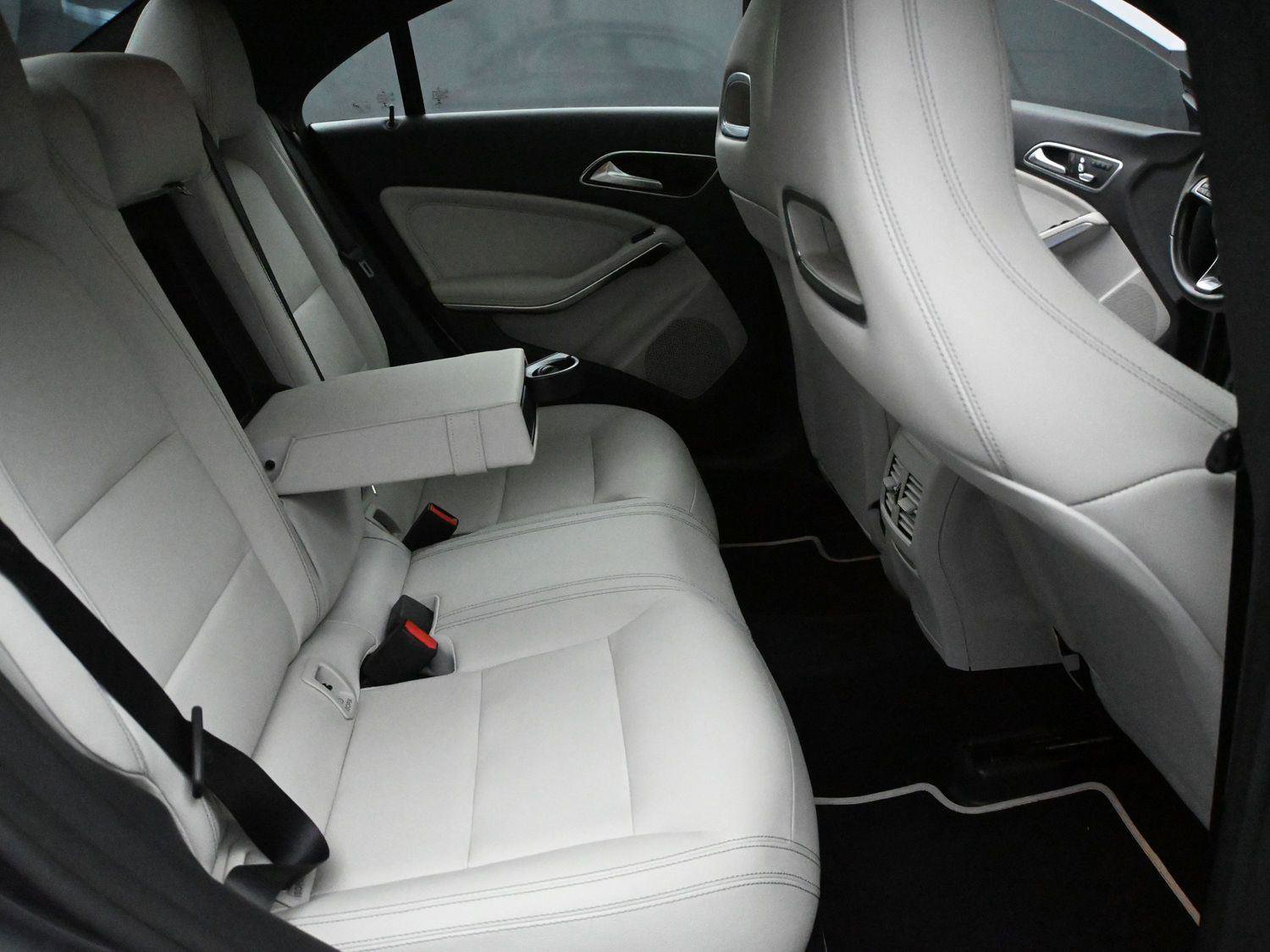 Used 2019 Mercedes-Benz CLA 250 4MATIC image 19