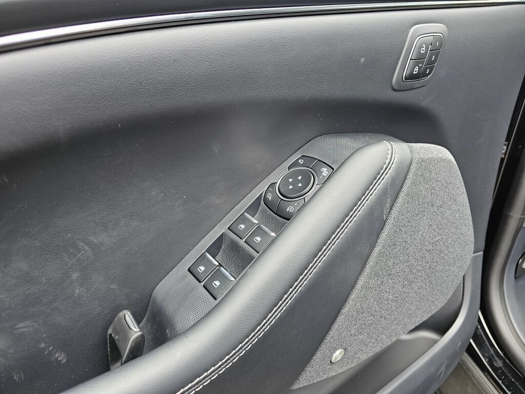 New 2026 Ford Mustang Mach-E Premium AWD/4WD image 16