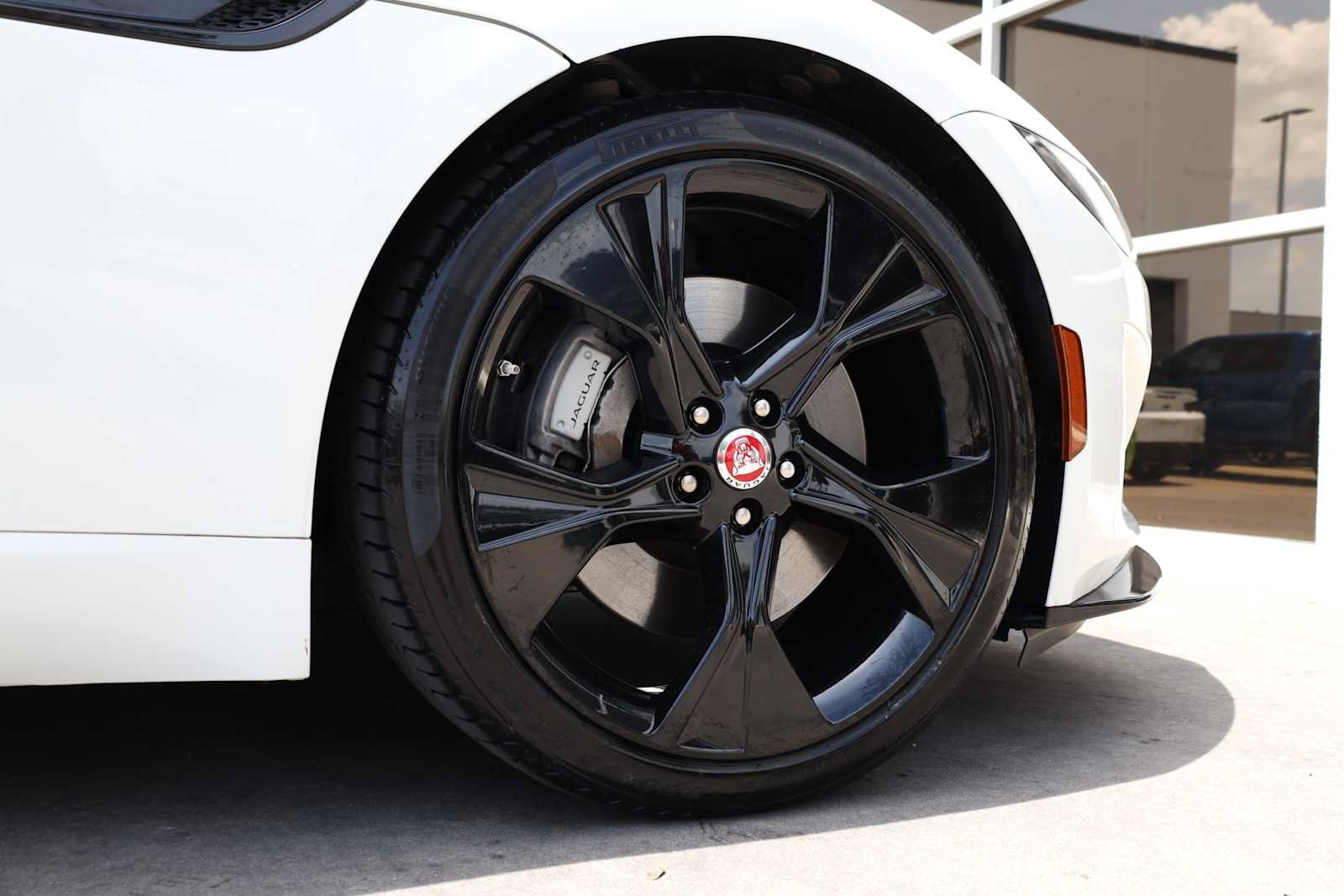 Used 2021 Jaguar F-TYPE Convertible RWD image 54