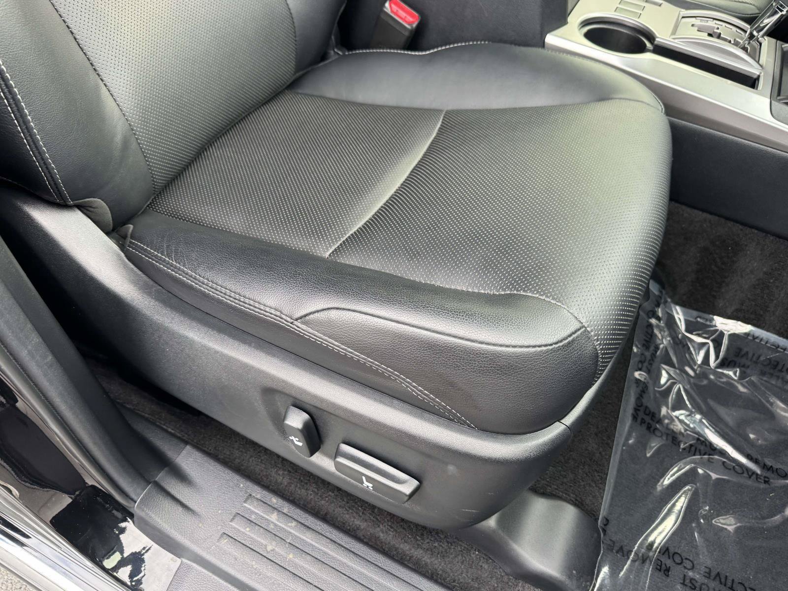 Used 2023 Toyota 4Runner Limited AWD/4WD image 10