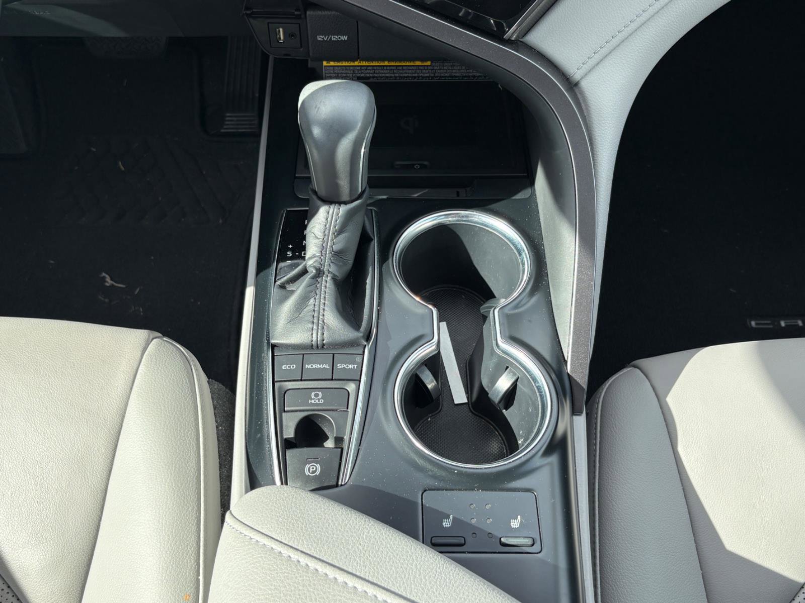 Used 2019 Toyota Camry XSE image 22