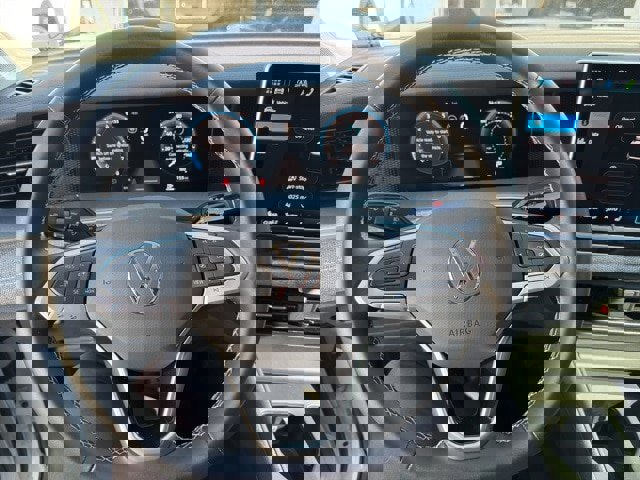 Used 2025 Volkswagen Tiguan S image 22