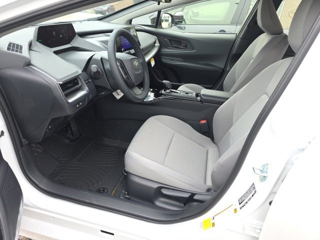 New 2026 Toyota Prius LE image 8