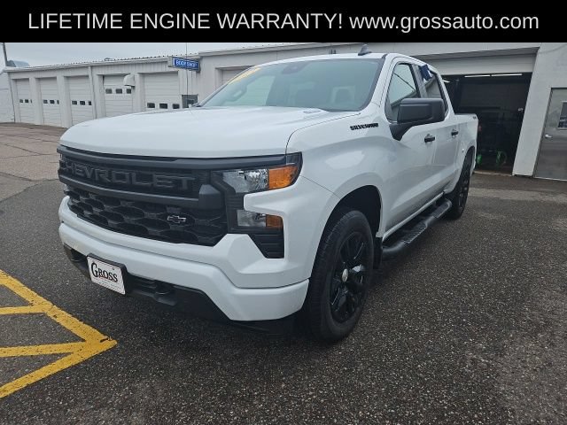 Used 2024 Chevrolet Silverado 1500 Custom w/ LPO, Dark Essentials Package AWD/4WD image 4