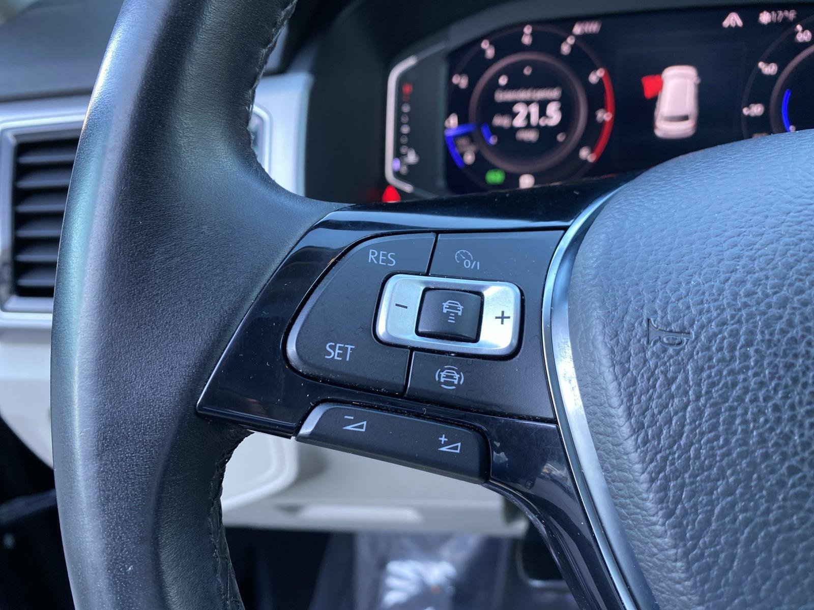 Used 2019 Volkswagen Atlas SEL Premium image 21