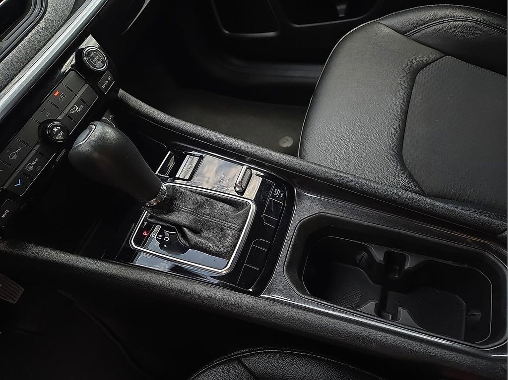 Used 2024 Jeep Compass Latitude AWD/4WD image 20