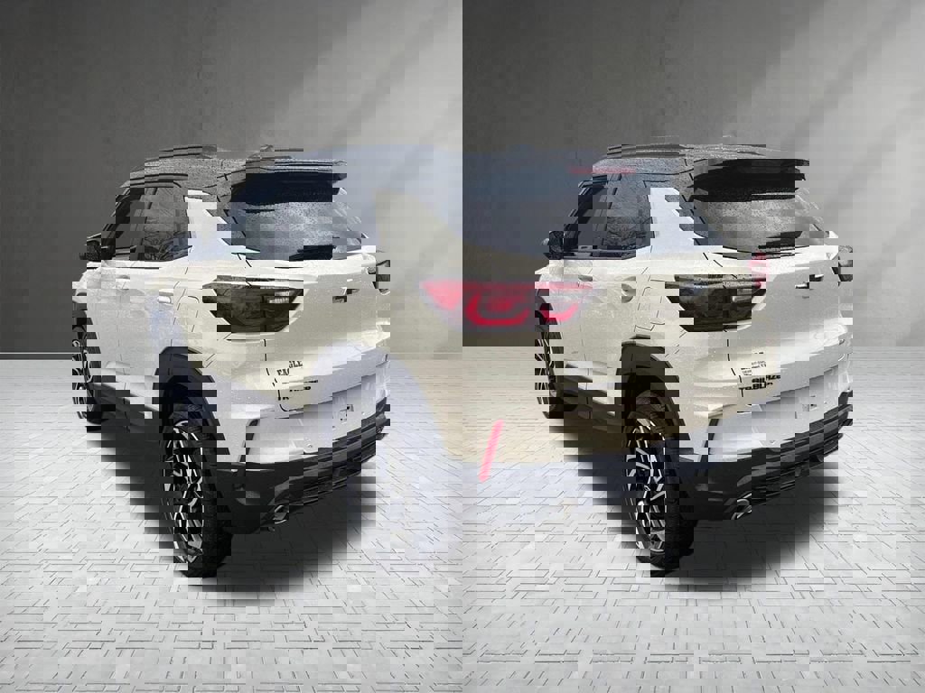 New 2026 Chevrolet TrailBlazer RS w/ Convenience Package image 3