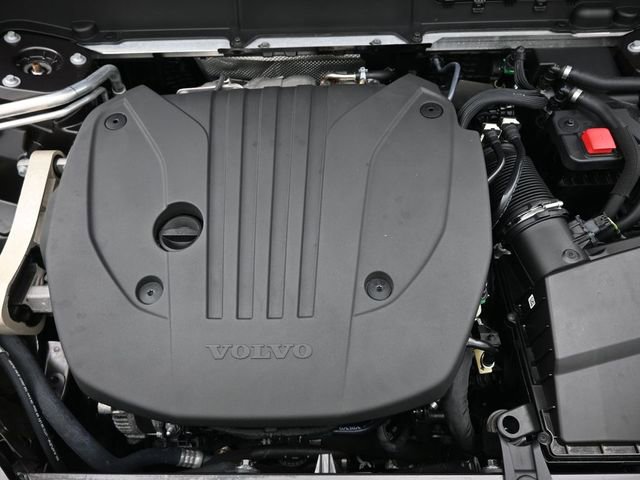 Used 2022 Volvo XC60 B5 Inscription w/ Advanced Package image 37