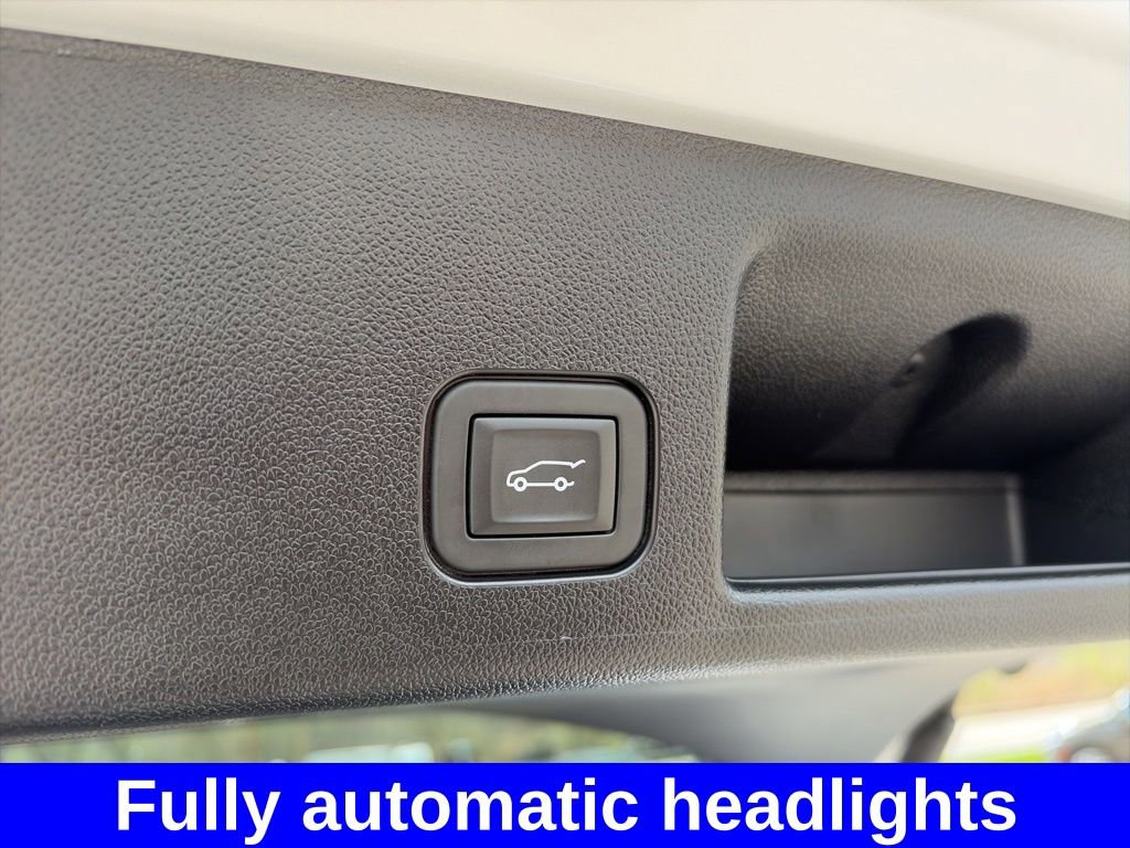 Used 2024 Chevrolet Equinox EV RS FWD image 14