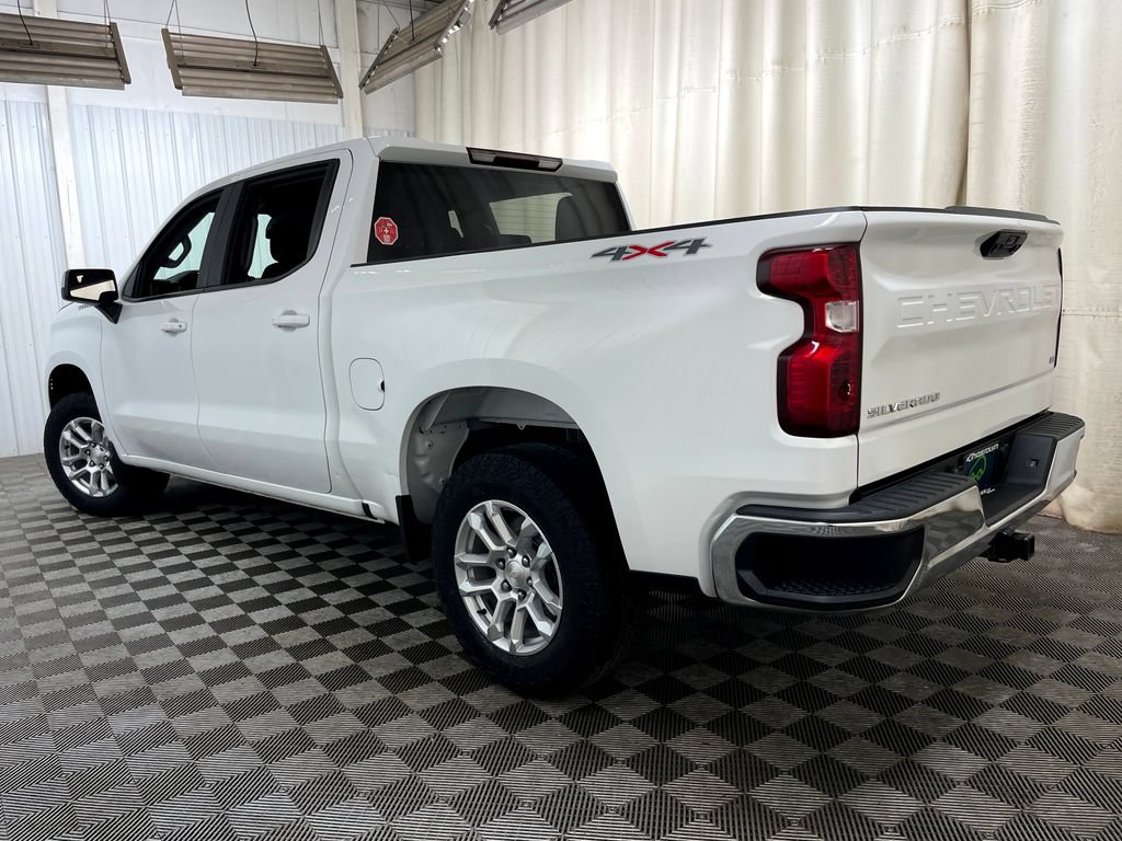 Certified 2022 Chevrolet Silverado 1500 LT AWD/4WD image 43