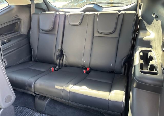 Used 2025 Subaru Ascent Touring w/ Popular Package #2 image 12