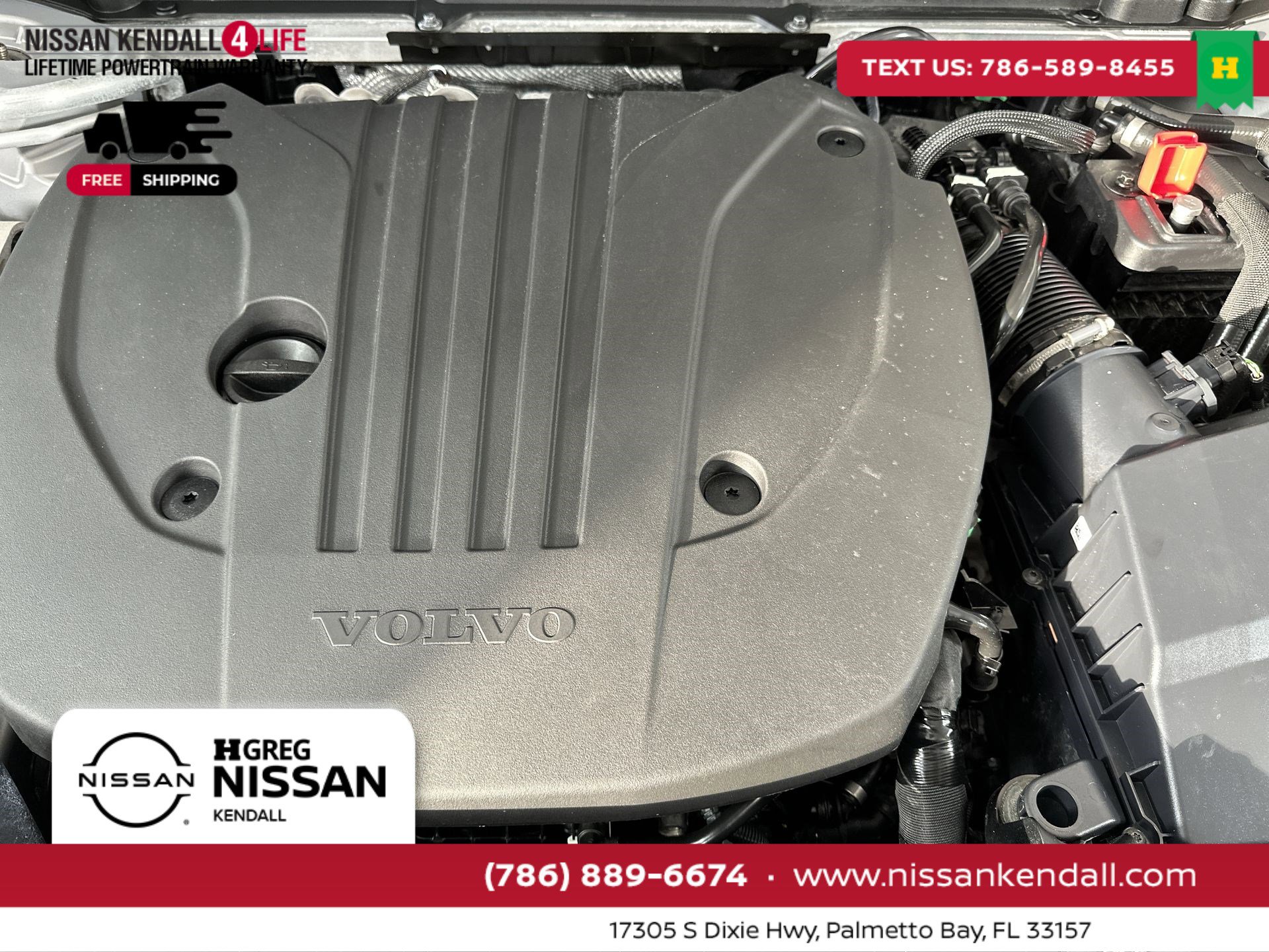 Used 2025 Volvo XC60 B5 Plus image 32