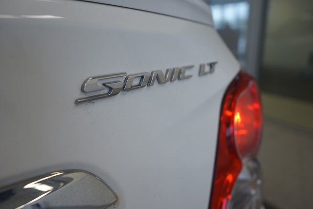 Used 2015 Chevrolet Sonic LT w/ Wheels and Fog Lamp Package FWD image 13