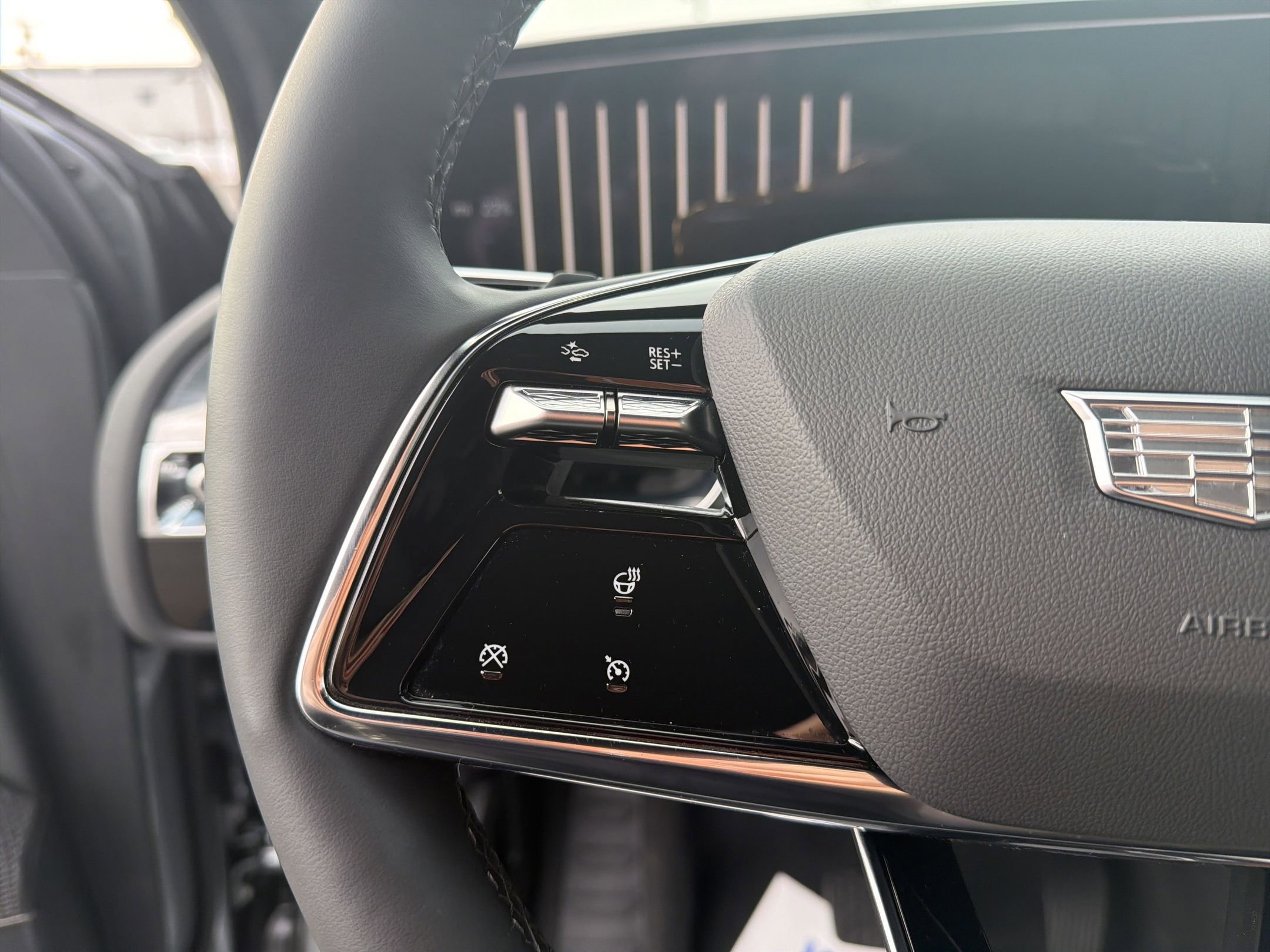 Certified 2024 Cadillac Lyriq Sport AWD/4WD image 13