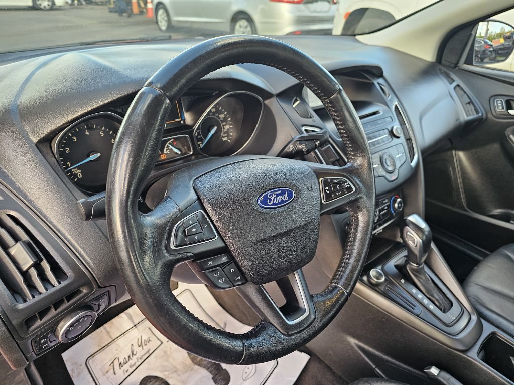 Used 2016 Ford Focus SE w/ Equipment Group 201A image 21