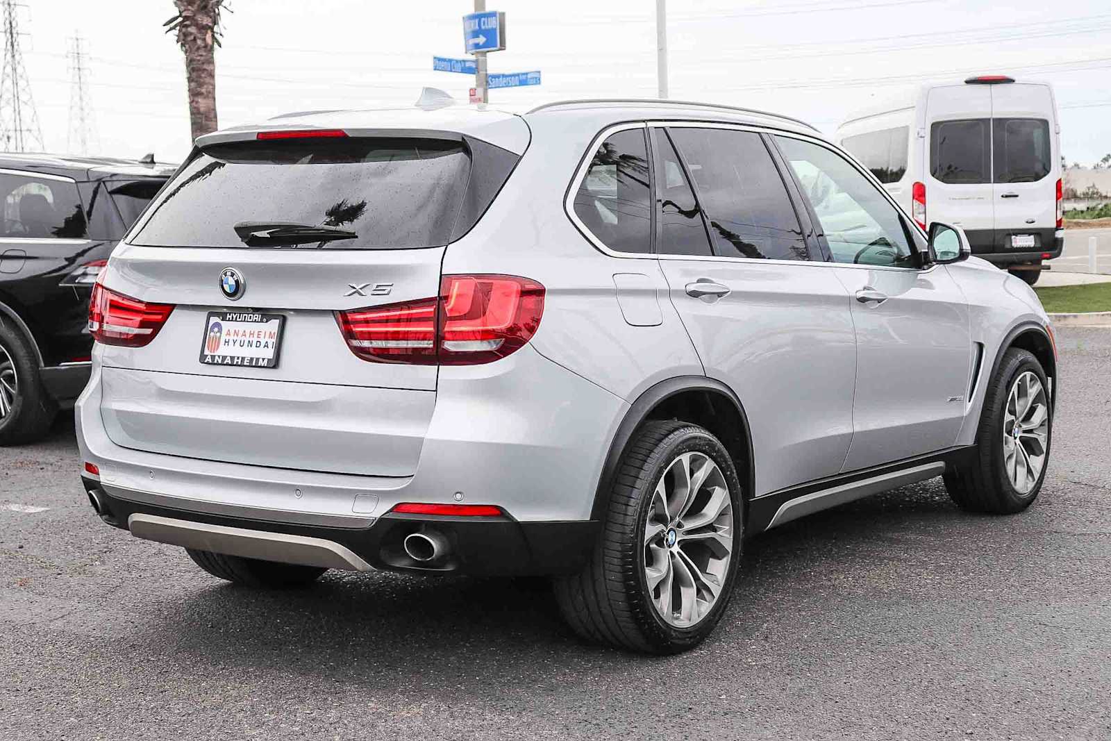 Used 2017 BMW X5 xDrive35i w/ Premium Package image 6