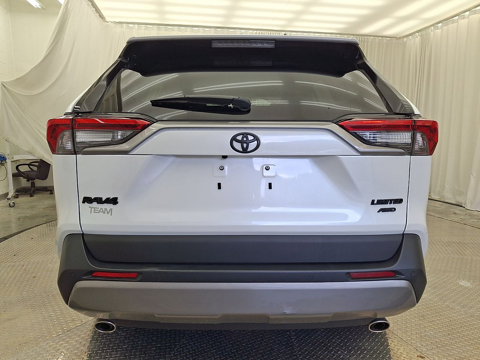 Certified 2024 Toyota RAV4 Limited w/ Advanced Technology Package AWD/4WD image 27