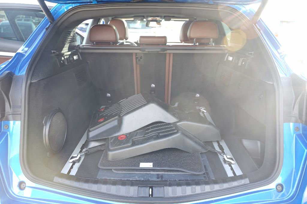 Used 2018 Alfa Romeo Stelvio Ti Sport image 16