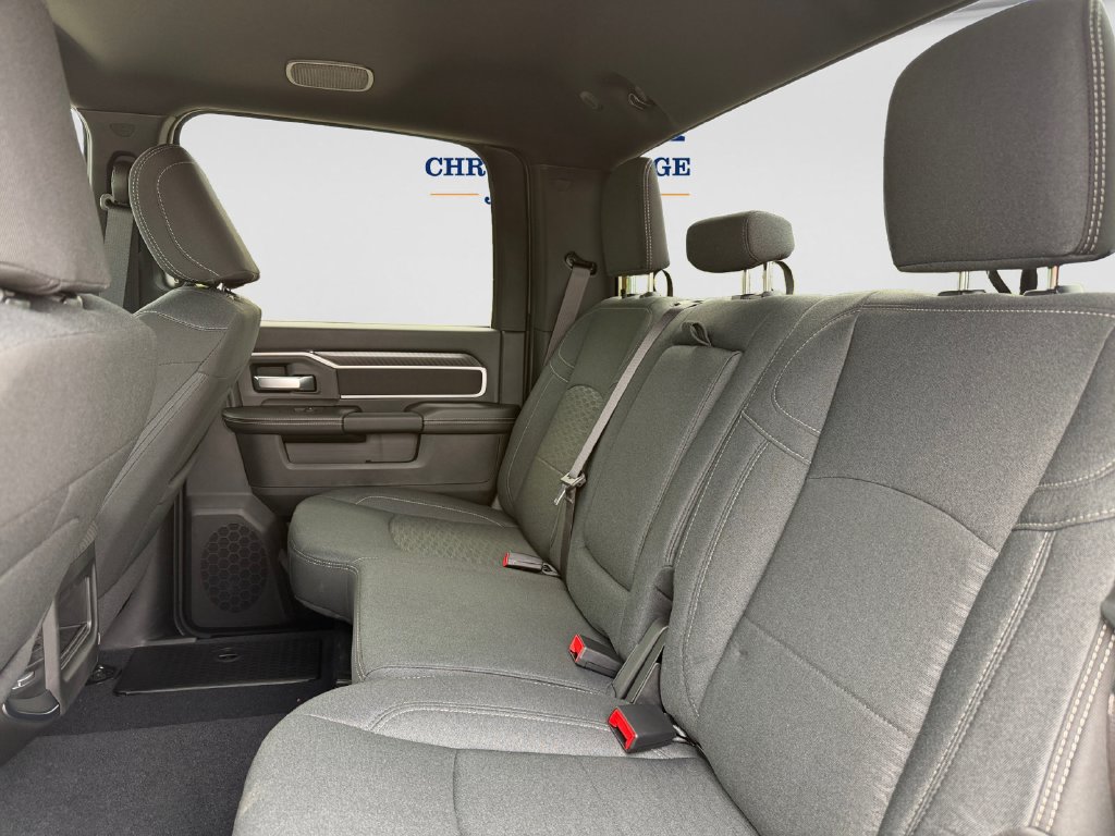 New 2026 RAM 2500 Big Horn AWD/4WD image 9