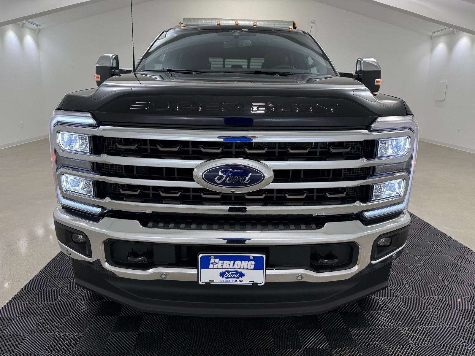 New 2026 Ford F250 King Ranch w/ Chrome Package AWD/4WD image 2