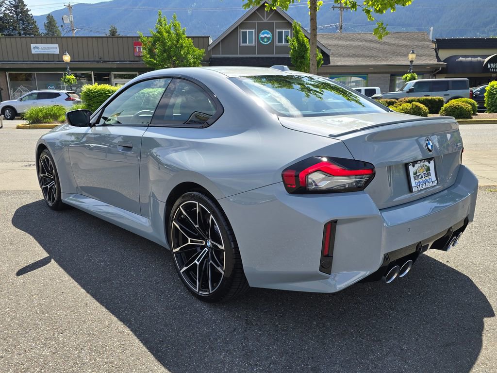 Used 2023 BMW M2 RWD image 7