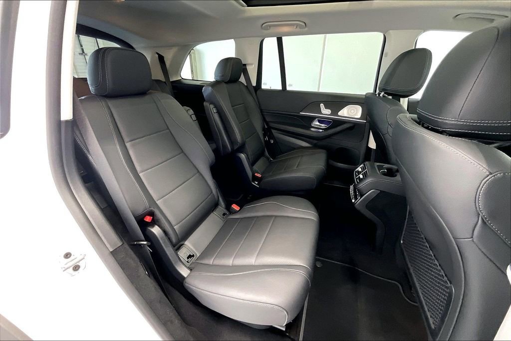 Used 2026 Mercedes-Benz GLS 450 GLS 450 image 19