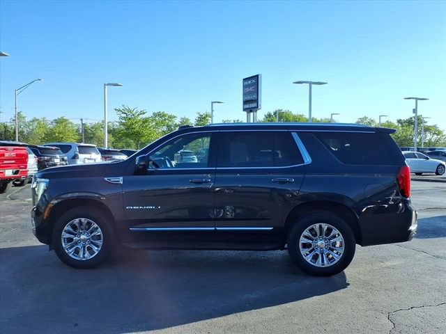 Used 2025 GMC Yukon Denali w/ Advanced Technology Package AWD/4WD image 12