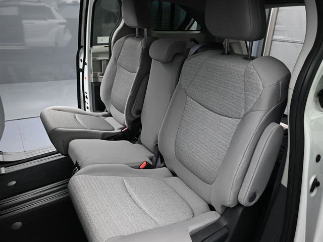 Certified 2022 Toyota Sienna LE FWD image 18