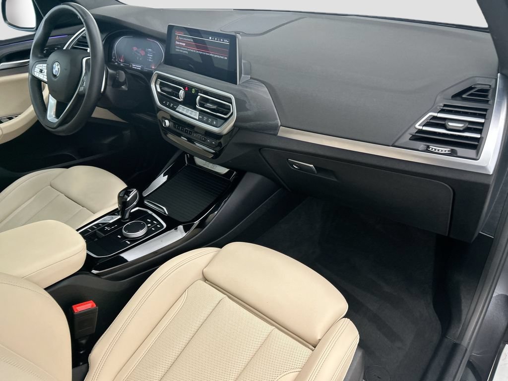 Used 2024 BMW X3 sDrive30i w/ Convenience Package RWD image 16