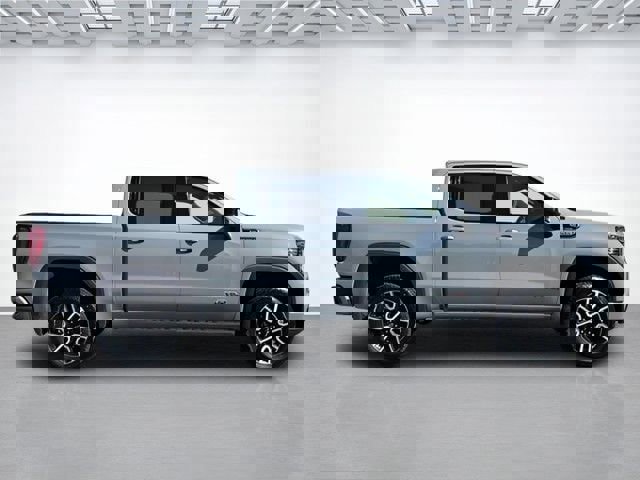 Used 2024 GMC Sierra 1500 AT4 w/ Technology Package image 3