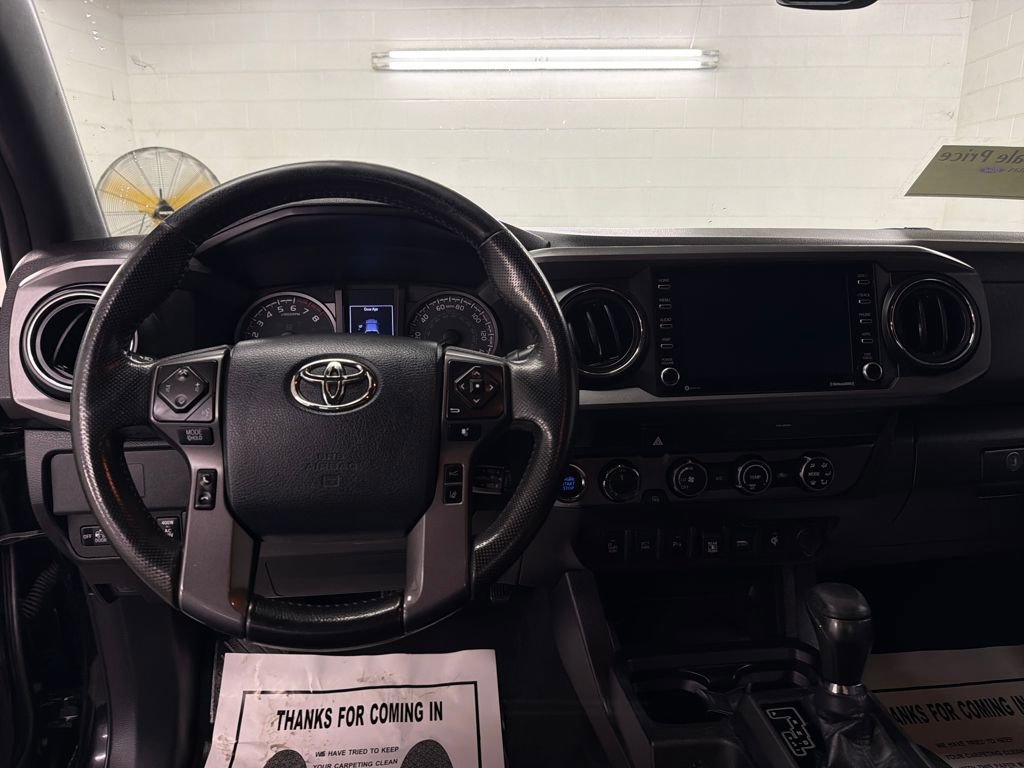 Used 2020 Toyota Tacoma TRD Off-Road w/ Technology Package image 9