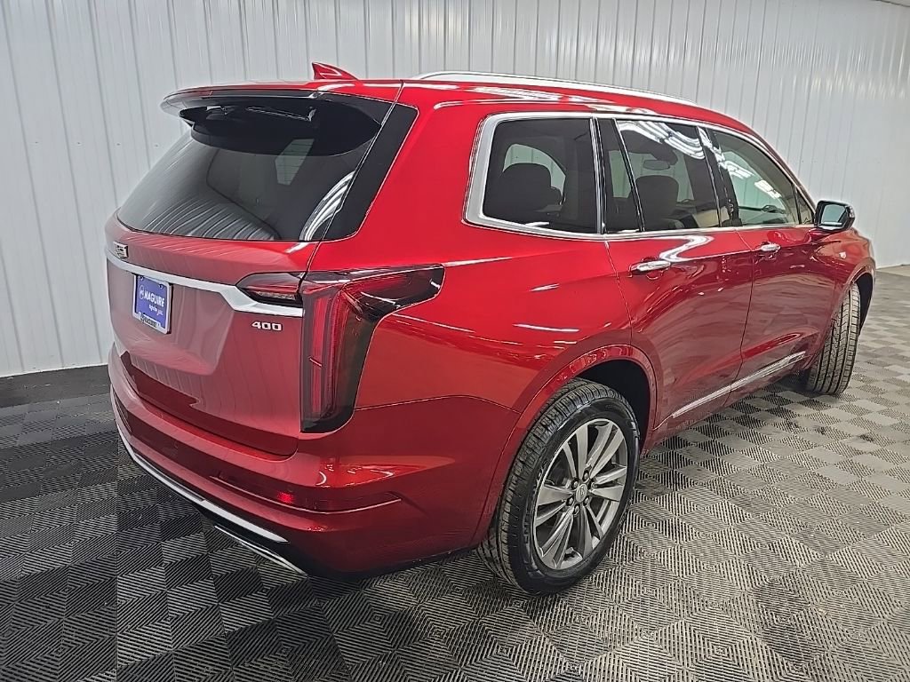 Used 2021 Cadillac XT6 Premium Luxury image 10