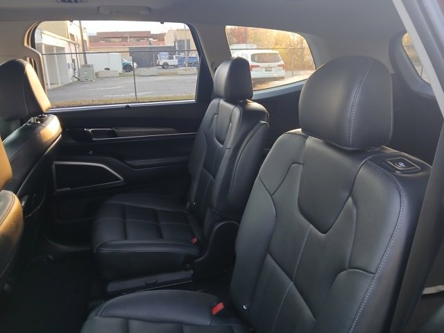 Used 2022 Kia Telluride EX w/ EX Premium Package image 40