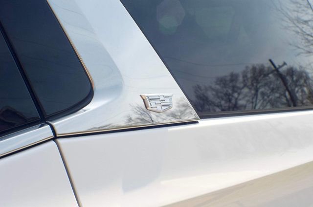 Used 2021 Cadillac Escalade Premium Luxury w/ Performance Package AWD/4WD image 18